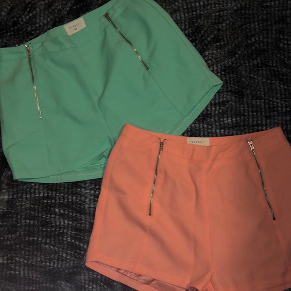 Evenly shorts - Picture 2 of 2